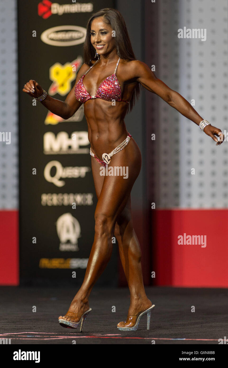 Las Vegas, Nevada, USA. 16th Sep, 2016. IVETH CARREON competes in the Bikini  Olympia contest during Joe Weider's Olympia Fitness and Performance  Weekend. Credit: Brian Cahn/ZUMA Wire/Alamy Live News Stock Photo -