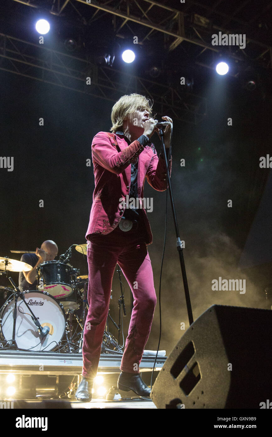 Chicago, Illinois, USA. 17th Sep, 2016. JESSE LACEY of Brand New performs  live at Douglas Park during Riot Fest in Chicago, Illinois © Daniel  DeSlover/ZUMA Wire/Alamy Live News Stock Photo - Alamy