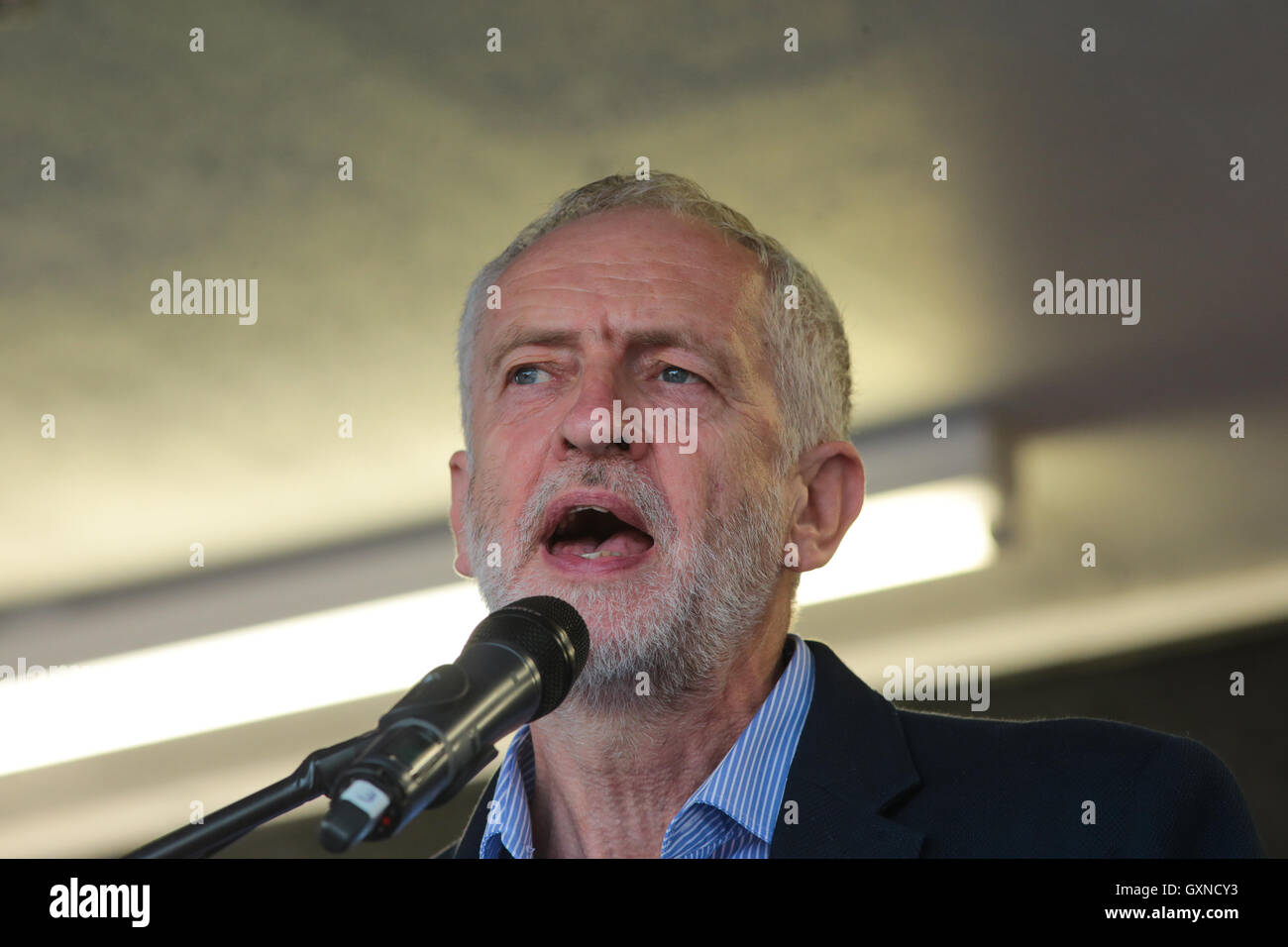 Labour Party Leader, Jeremy Corbyn, pictured speaking at a rally for supporters during his second battle for the leadership vote Stock Photo