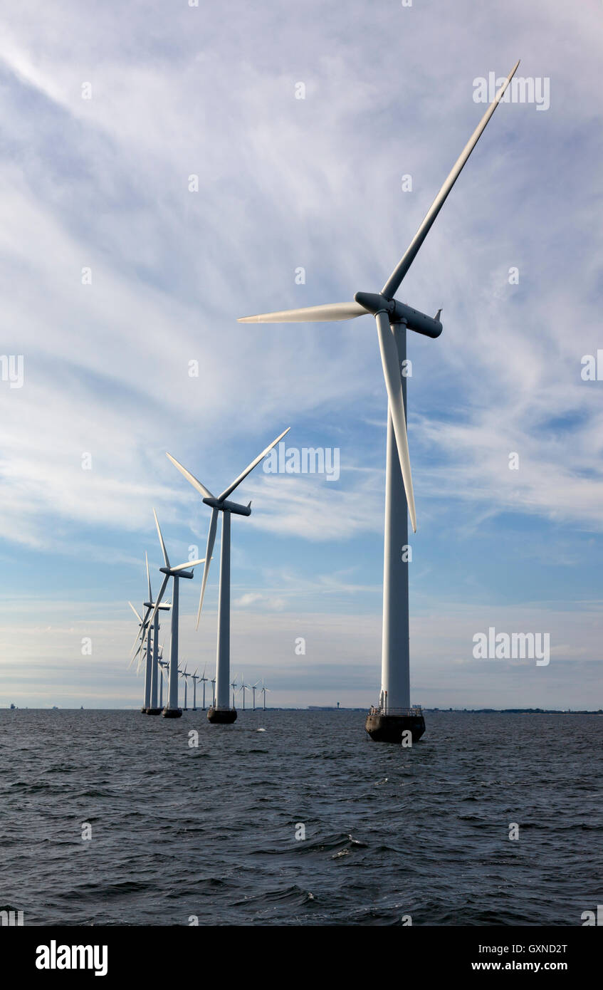 Middelgrunden Offshore Wind Farm off the coast of Copenhagen harbour, Denmark. Ownership 10 each, Middelgrundens Wind Turbine Cooperative and HOFOR (bought back from Ørsted). Stock Photo