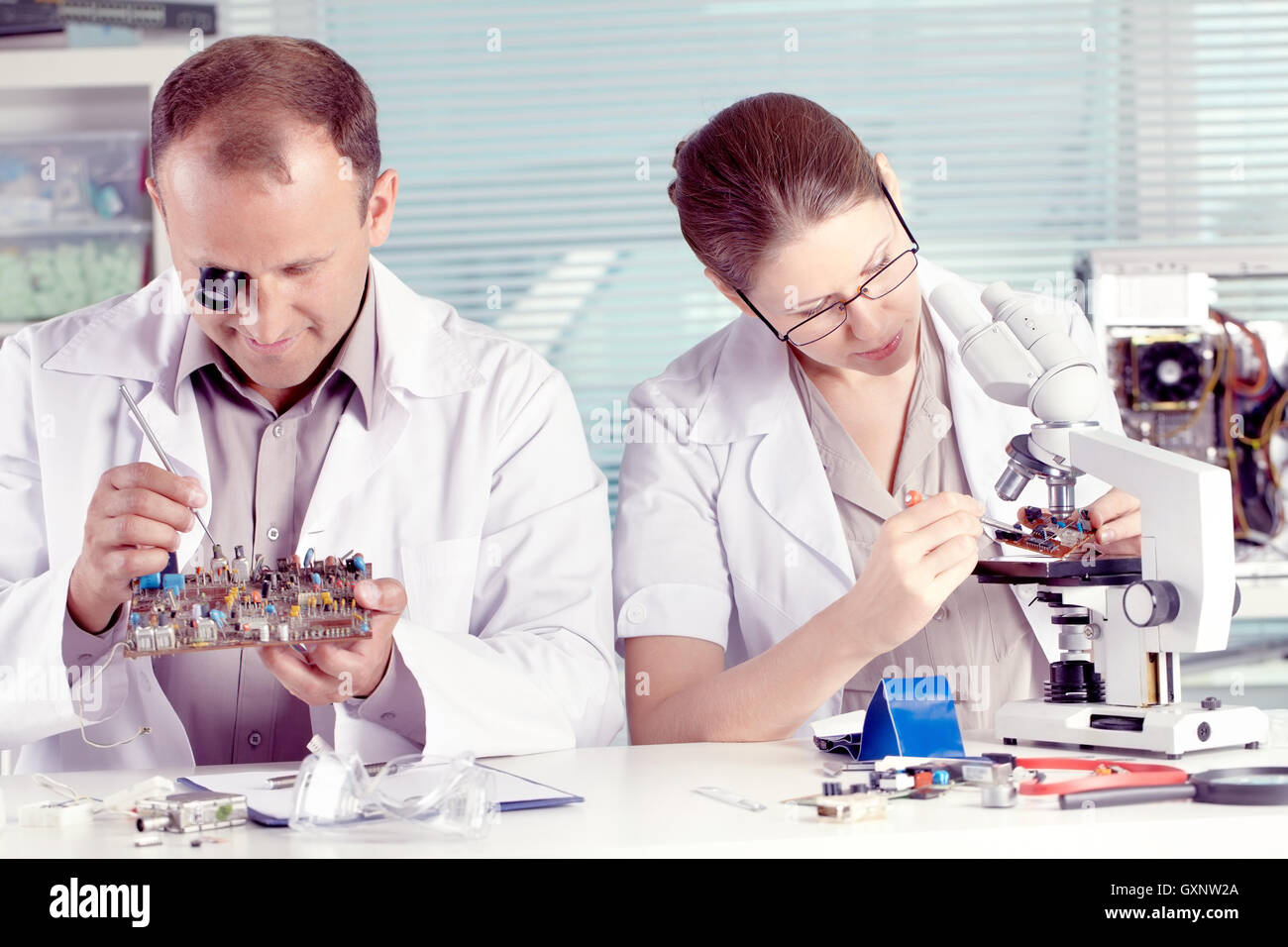 Engineering laboratory hi-res stock photography and images - Alamy
