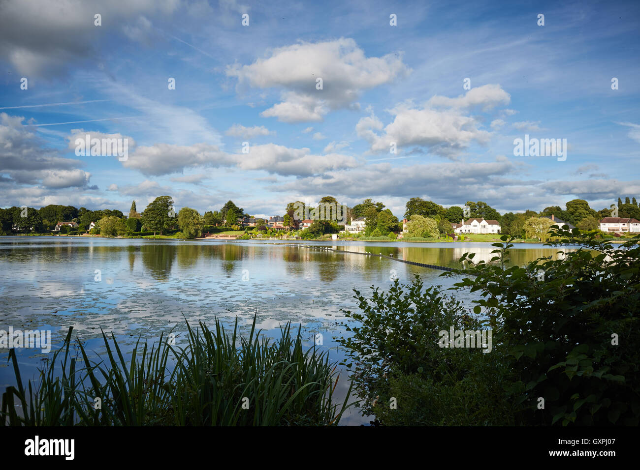 Knutsford Mere luxury houses Quality deluxe luxury posh well hiclass