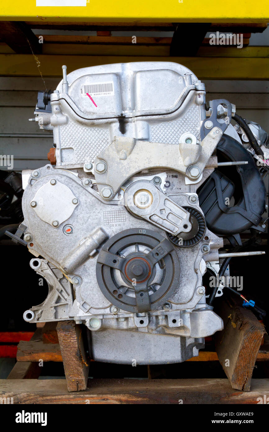 Auto Salvage Repair Engine Blocks Stock Photo Alamy