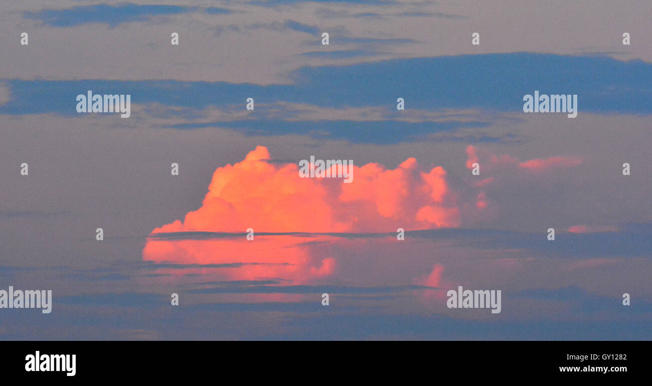 Dramatic cloud formations Stock Photo - Alamy