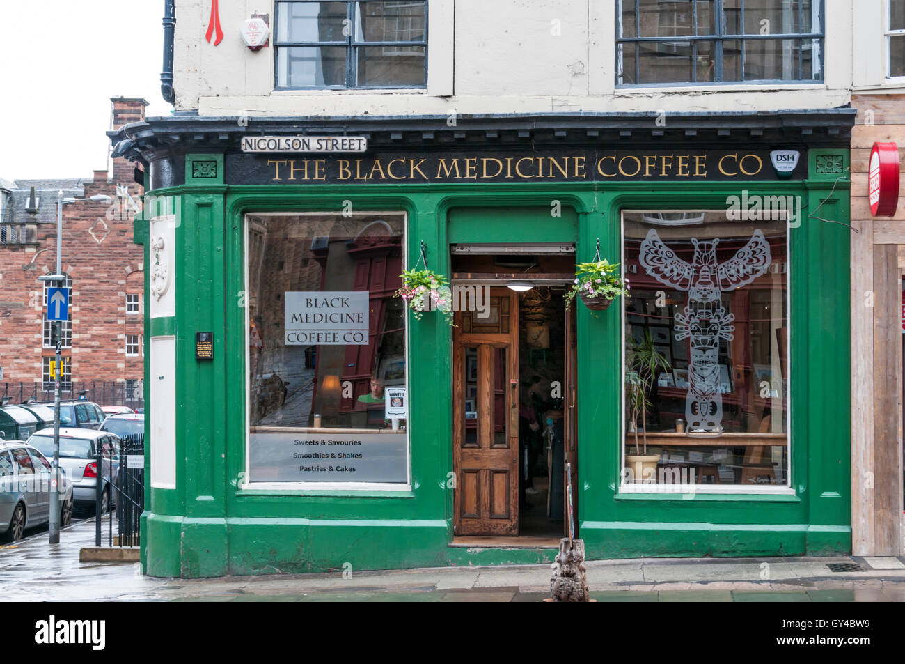 The Black Medicine Coffee Co in Nicolson Street, Edinburgh.  Where J K Rowling wrote some early parts of the Harry Potter books. Stock Photo