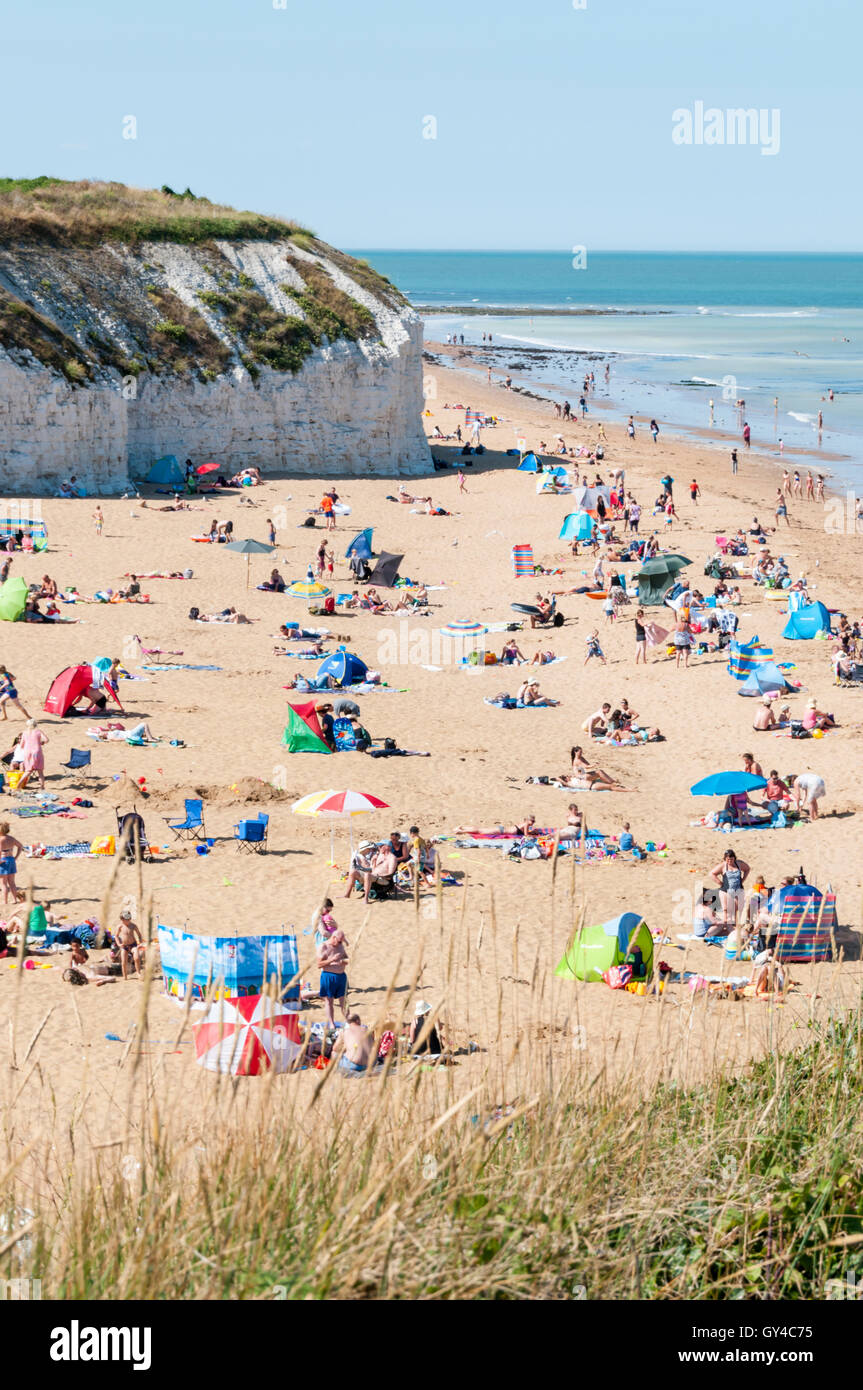 Crowded beach on a hot sunny day at Botany Bay on the North Foreland in Kent. Stock Photo