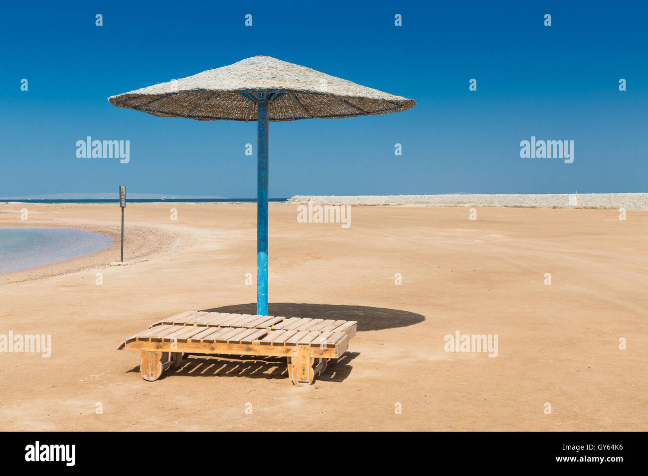 Sunshade umbrellas on the beach Stock Photo Alamy
