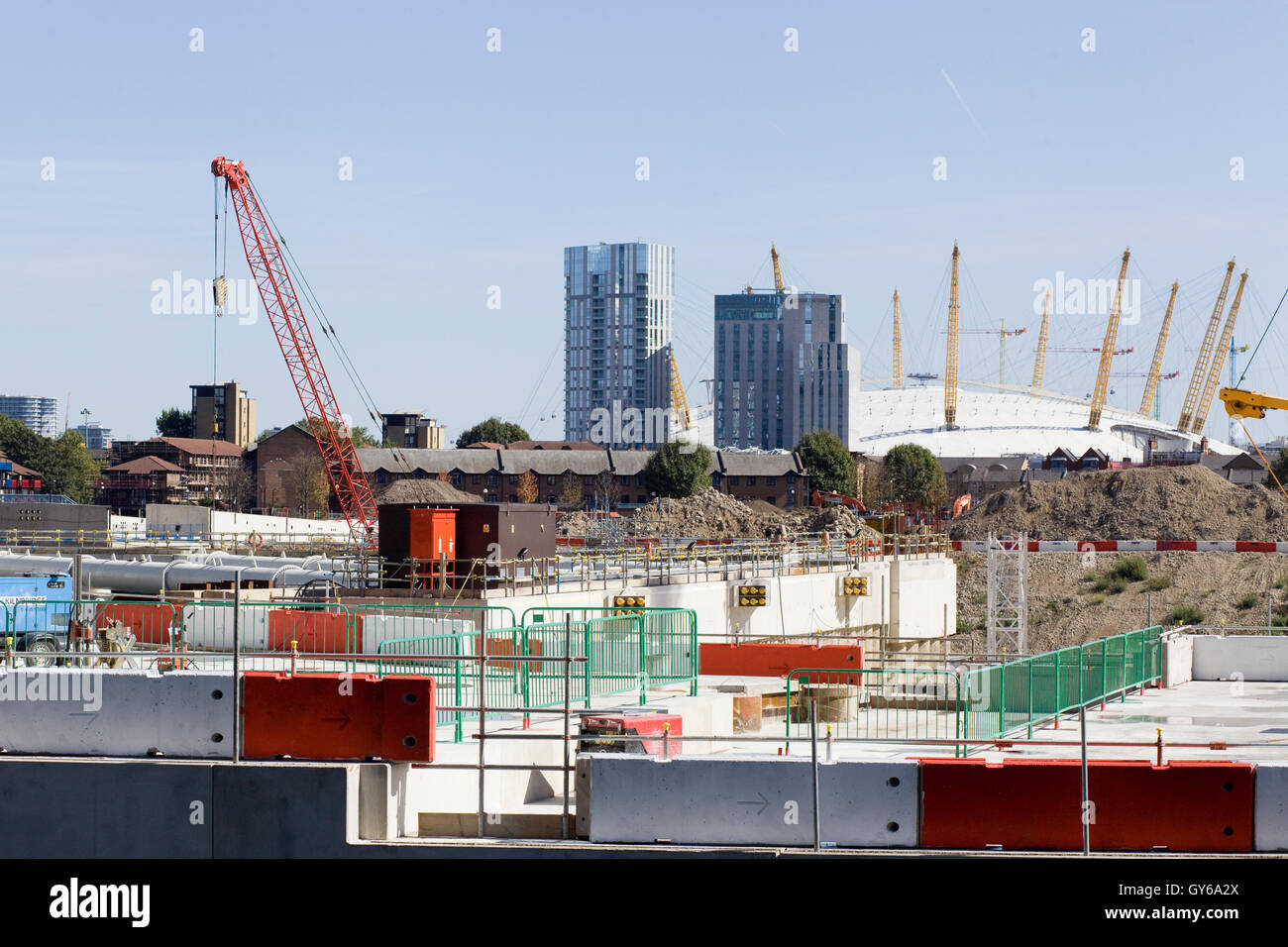 Building equipment on a floating dock in London Stock Photo Alamy