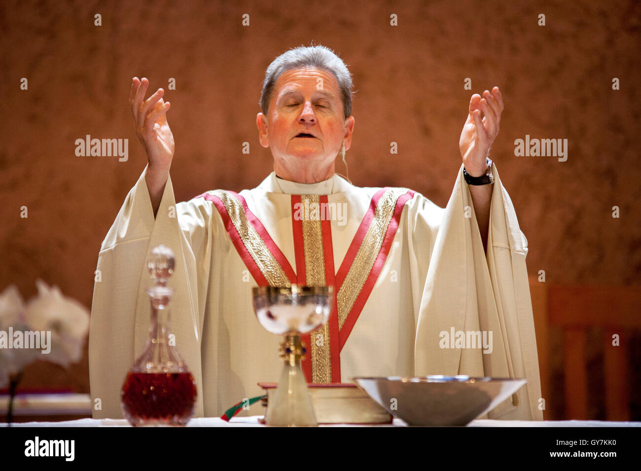 Monsignor Robes