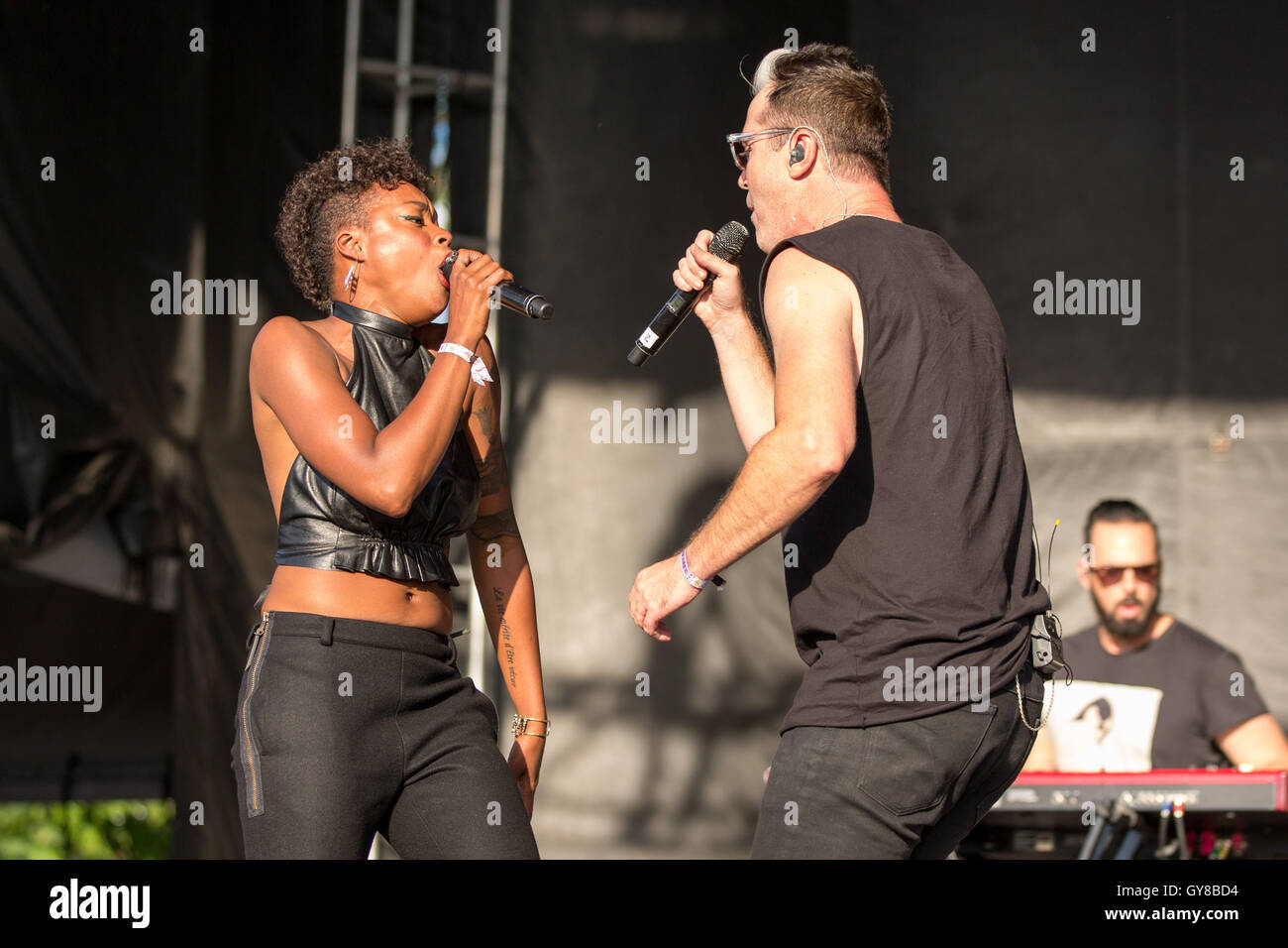 Chicago, Illinois, USA. 17th Sep, 2016. NOELLE SCAGGS and MICHAEL ...