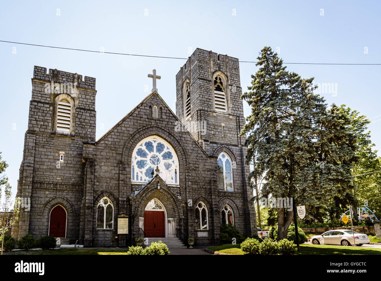 Christ Episcopal Church, 120 West High Street, Charlottesville