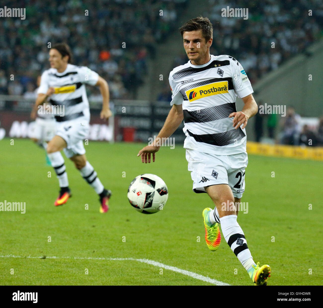 sports, football, Bundesliga, 2016/2017, Borussia Moenchengladbach versus SV Werder Bremen 4:1, Stadium Borussia Park, scene of the match, Jonas Hofmann (MG) in ball possession Stock Photo