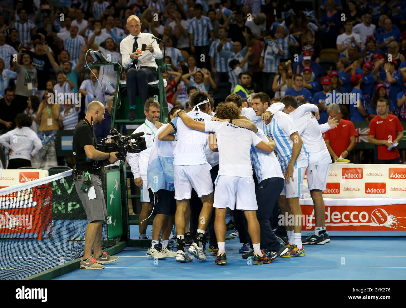 Argentina celebrate their victory over Great Britain during day three of the Davis Cup at the Emirates Arena, Glasgow. PRESS ASSOCIATION Photo. Picture date: Sunday September 18, 2016. See PA story TENNIS Davis Cup. Photo credit should read: Jane Barlow/PA Wire. Stock Photo