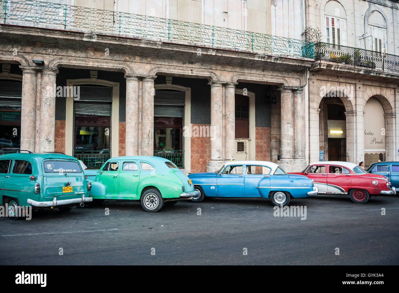 HAVANA, CUBA JUNE, 2011 Row of colorful classic American cars stand