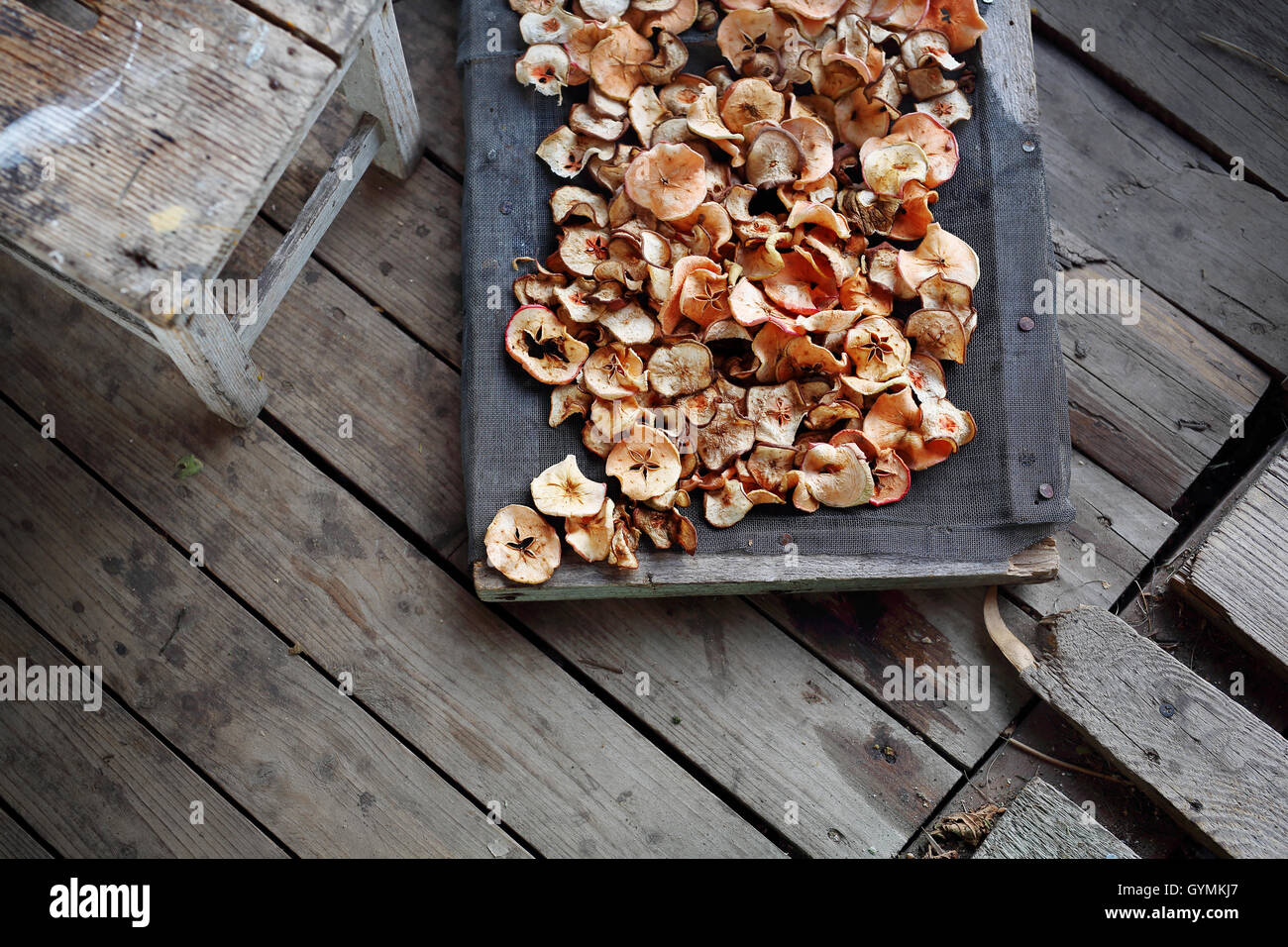 Drying apples in the sun Stock Photo Alamy