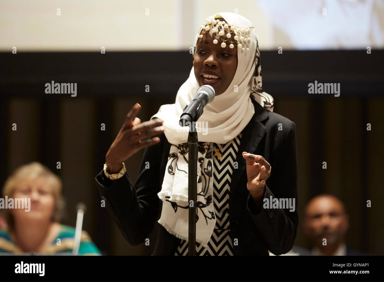 New York, United States. 18th Sep, 2016. US: United Nations Headquarters, New York, 18 September, 2016 THE LAUNCH OF THE REPORT BY THE INTERNATIONAL COMMISSION ON FINANCING GLOBAL EDUCATION OPPORTUNITY, Ms. Emi Mahmoud, renowned Sudanese poet gives a reading of her work. Credit:  Mark Sullivan/Alamy Live News Stock Photo