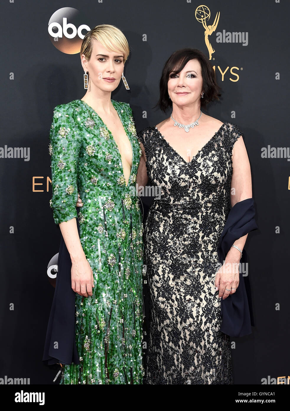 Sarah paulson marcia clark hires stock photography and images Alamy