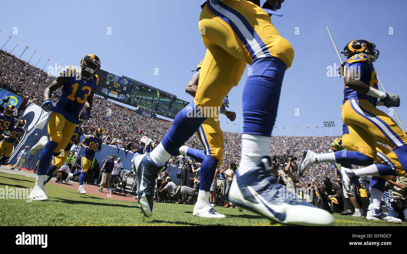 Fon Rasm Game Rams football hi-res stock photography and images - Alamy