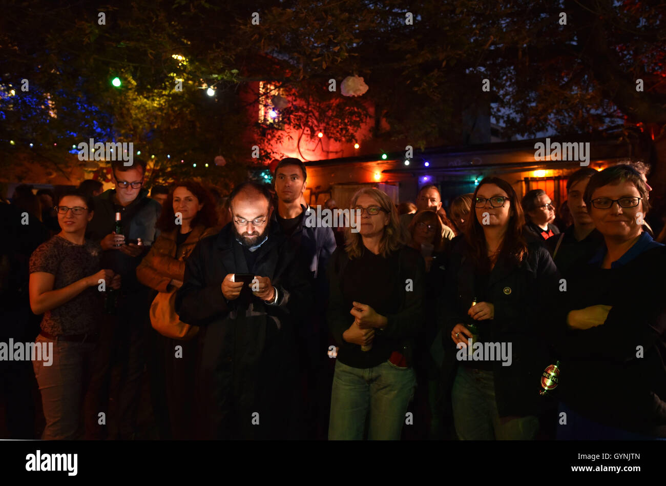 Supporters of Die Linke (The Left) have gathered in their party's election party for the Berlin House of Representatives in Berlin, Germany, 18 September 2016. Photo: CLEMENS BILAN/dpa Stock Photo