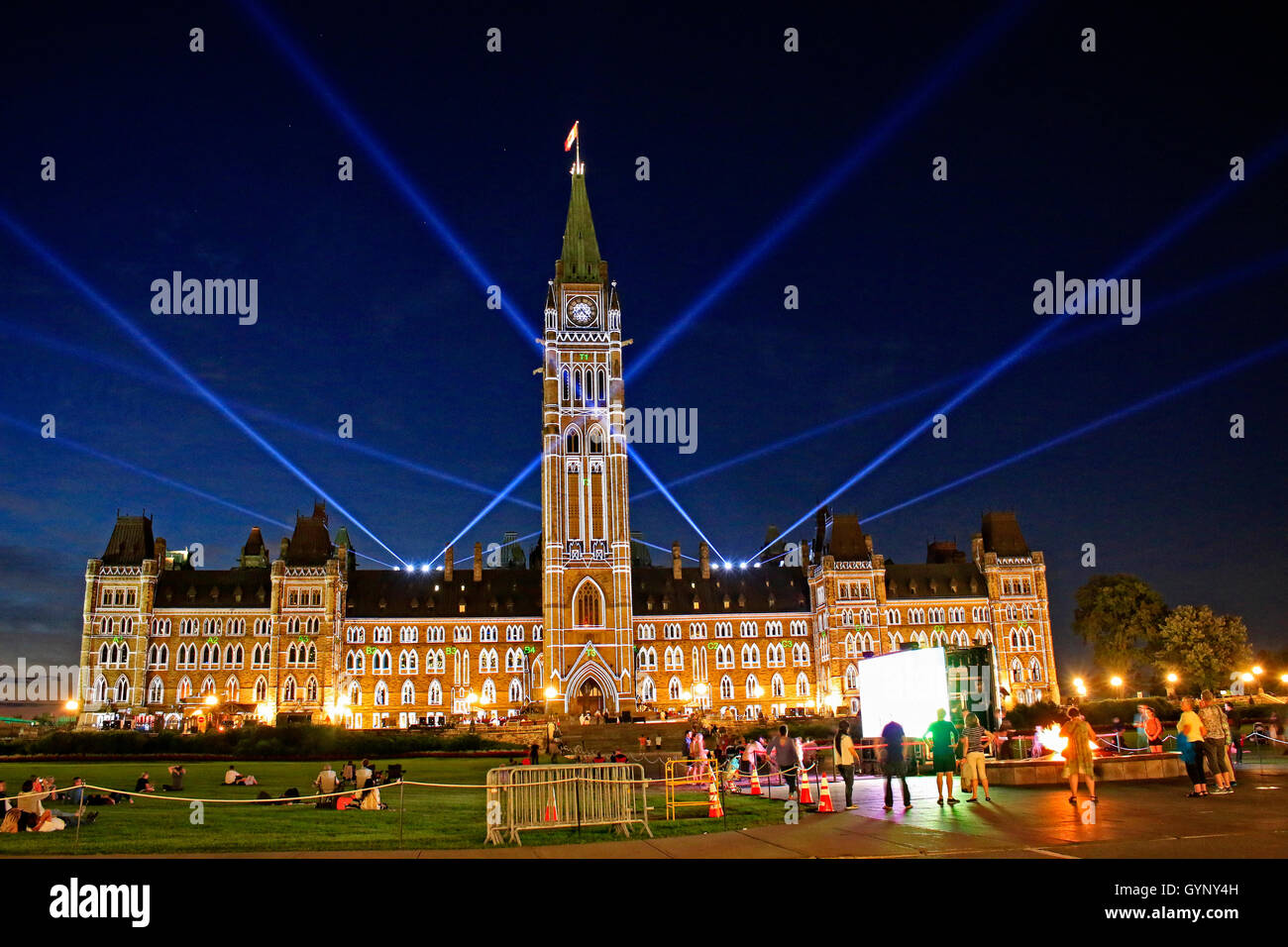 People gathering in front Canadian Parliament Building, waiting for Northern Lights Show sponsored by Government of Canada and M Stock Photo