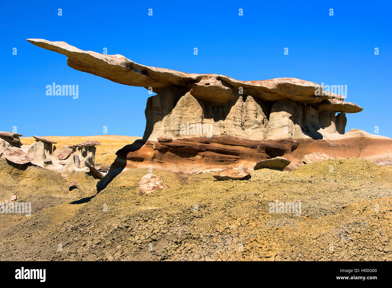 stone hat at the Valley of dreams, USA, New Mexico, Valley of Dreams Stock Photo