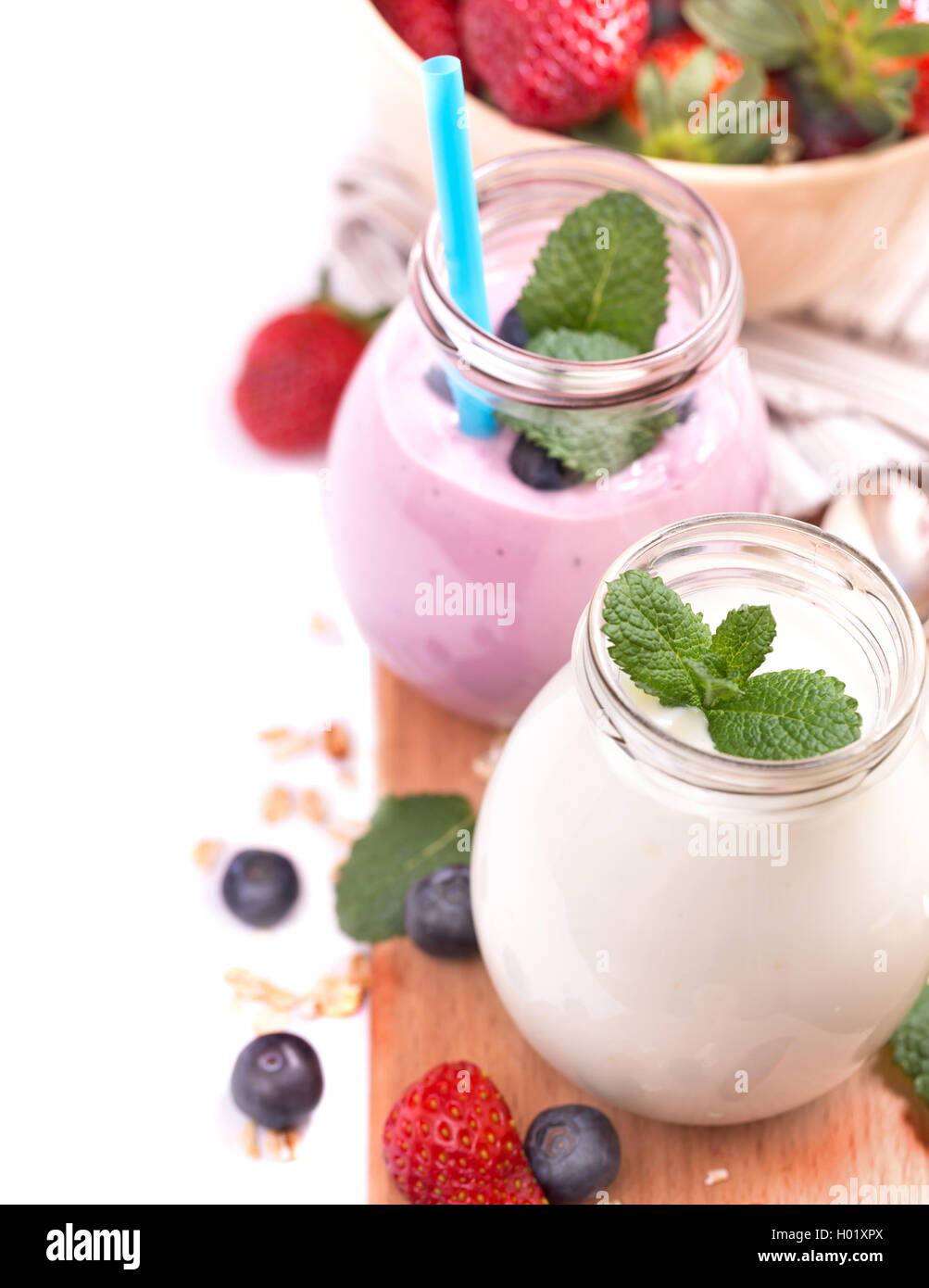 Yogurt and berries Stock Photo Alamy