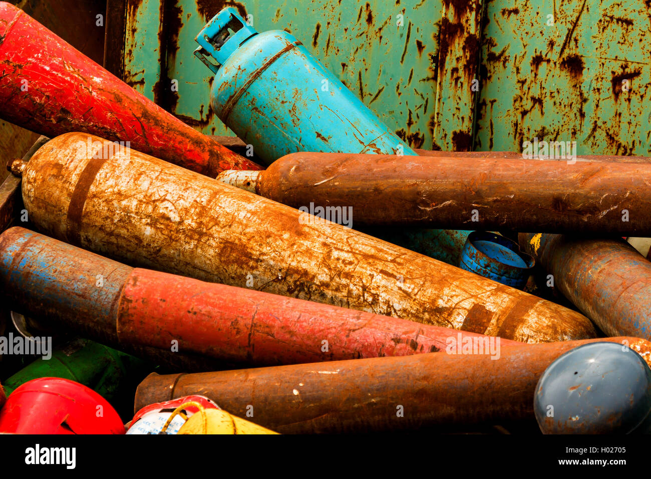 Old gas cylinders hires stock photography and images Alamy