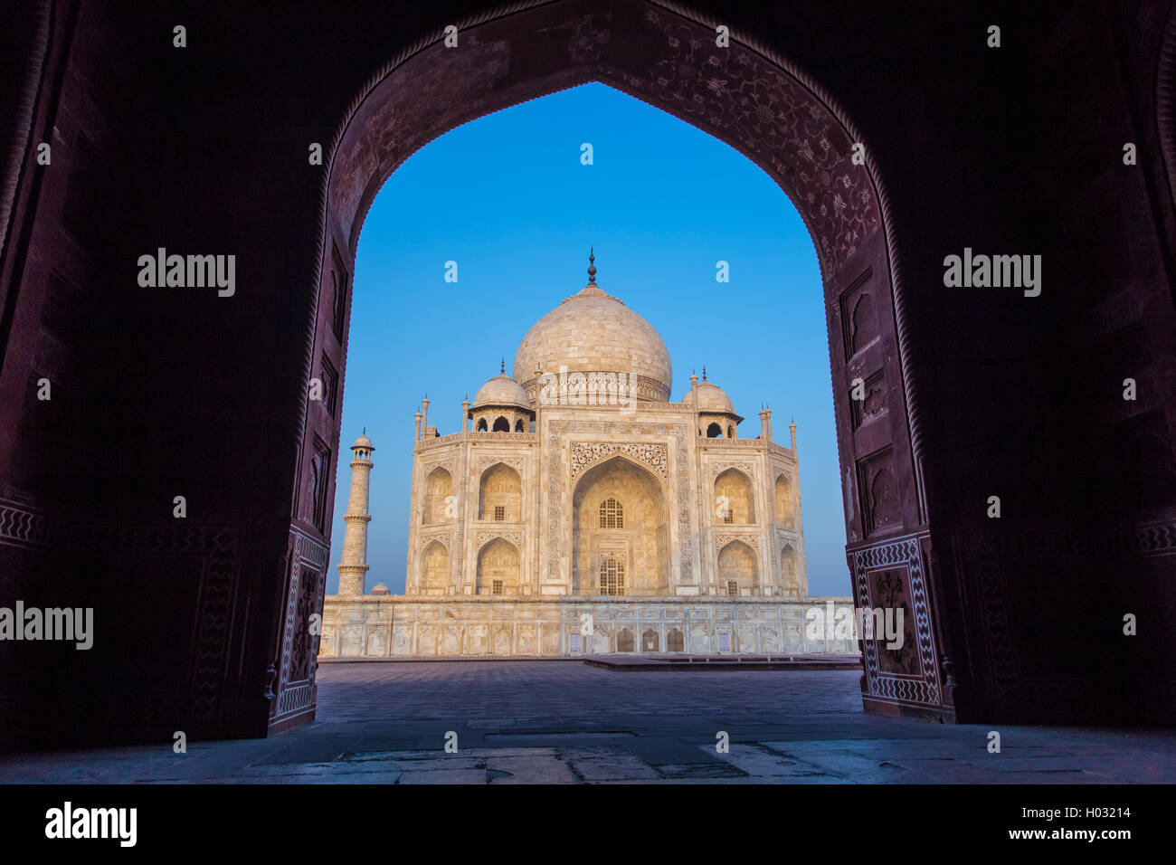 View of Taj Mahal from inside Mihman Khana. East side of Taj through arch Stock Photo