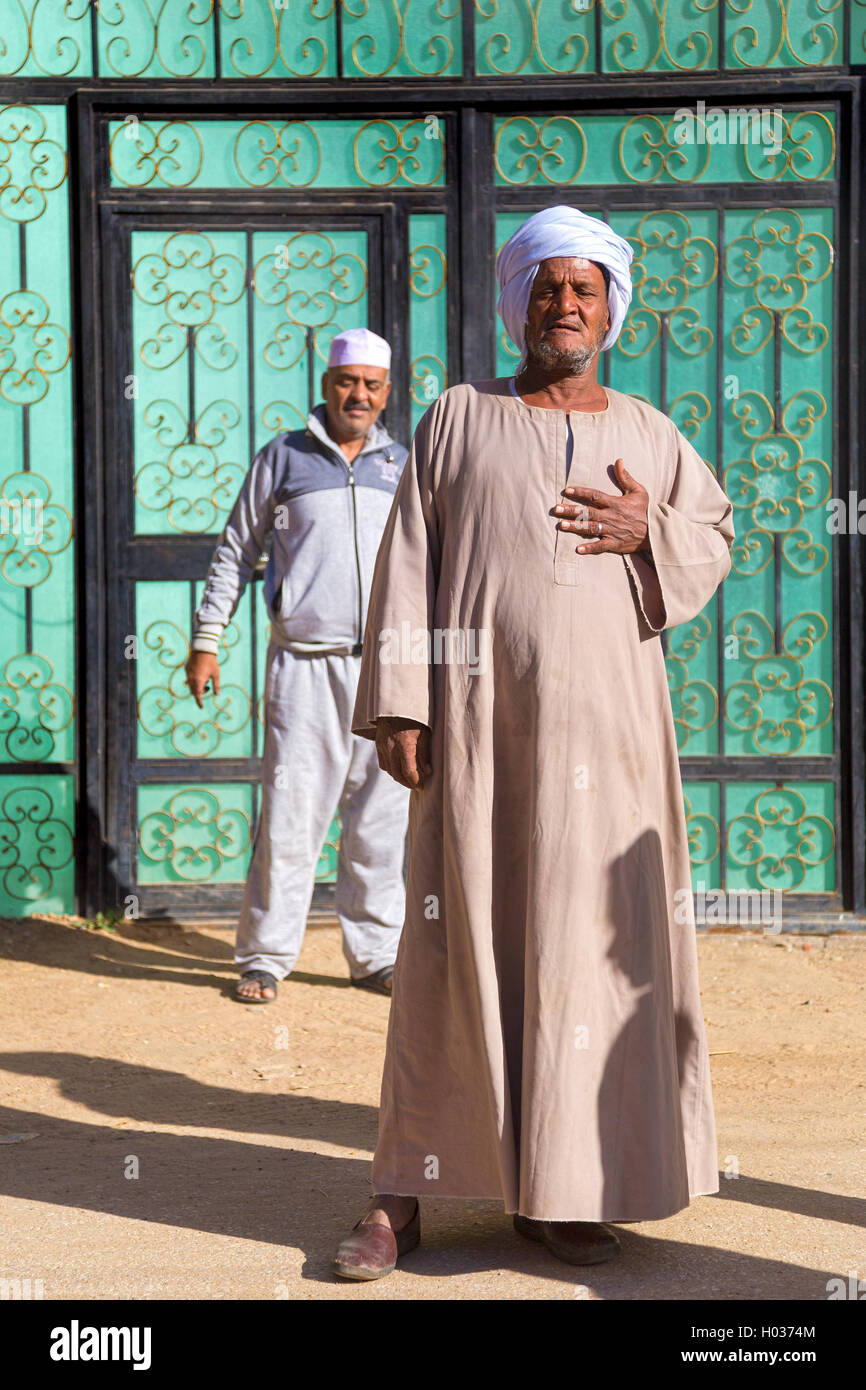 DARAW, EGYPT - FEBRUARY 6, 2016: Local men at Daraw market. Stock Photo