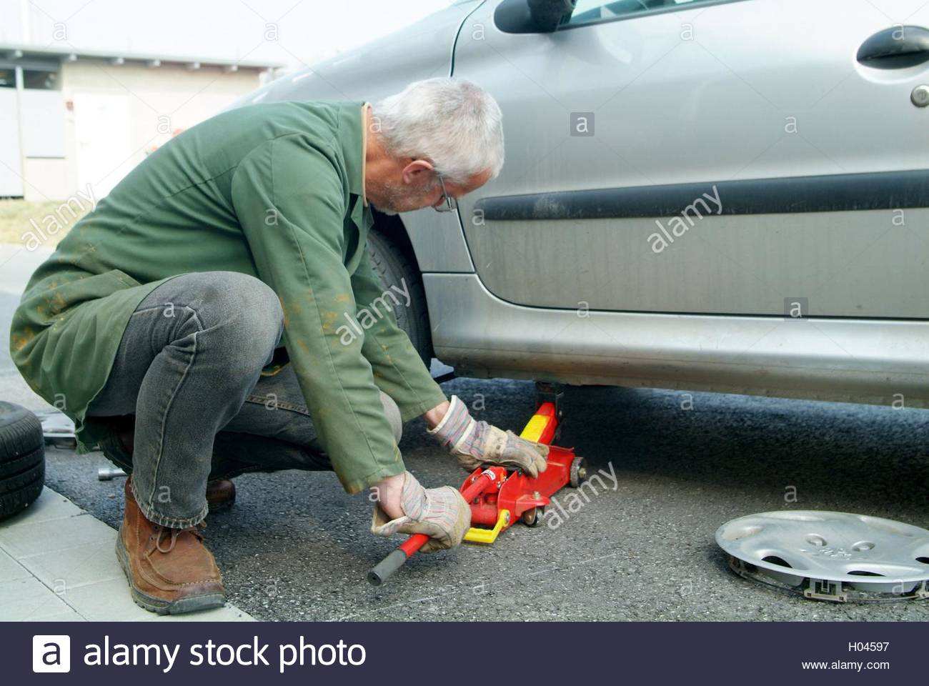 Wagen Heben Stock Photos Wagen Heben Stock Images Alamy
