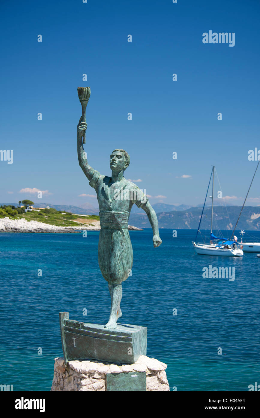A statue of the Greek freedom fighter, Giorgos Anemogiannis at the entrance to Gaios harbour, Paxos, The Ionian Islands, The Gre Stock Photo