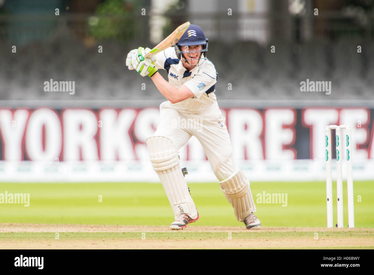 London, UK. 20th Sep, 2016. - Nick Gubbins of Middlesex bats on day one of the Specsavers County Championship Division One match between Middlesex and Yorkshire at Lords on September 20, 2016 in London, England. Credit:  Michael Jamison/Alamy Live News Stock Photo