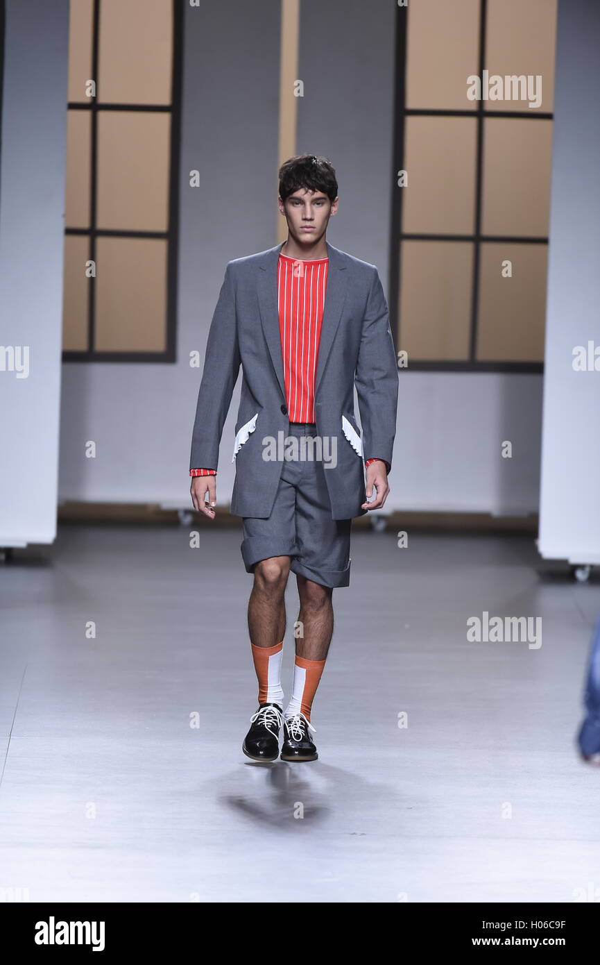 A model wears at collection runway a creation from Habey during Samsung ...