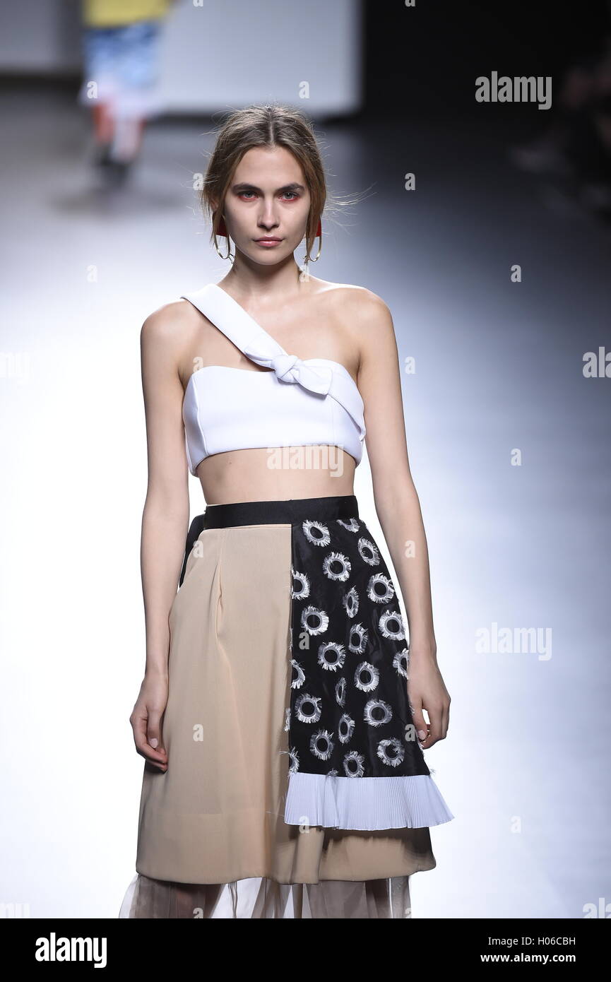 A model wears at collection runway a creation from Habey during Samsung ...