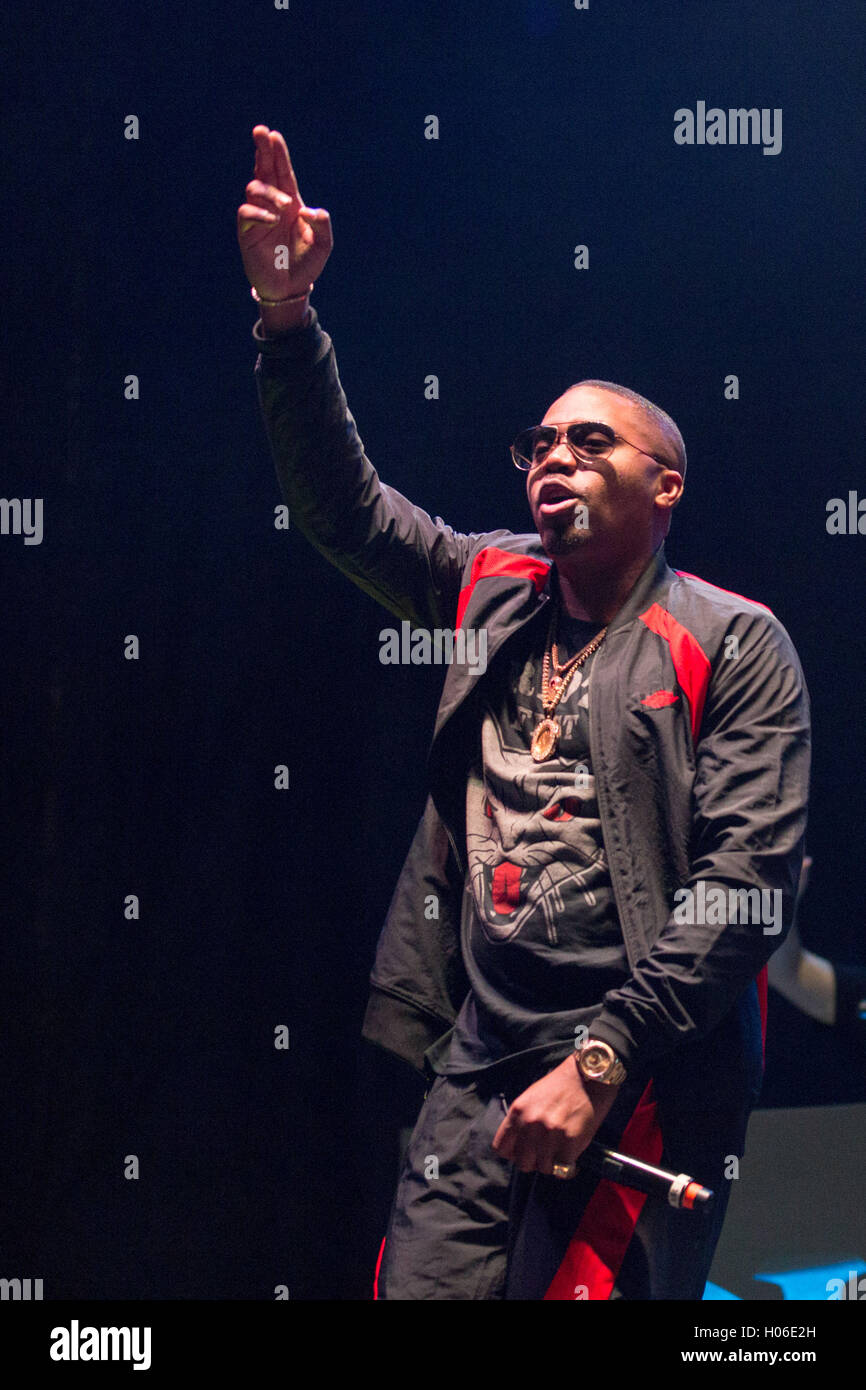 Nasir Jones High Resolution Stock Photography and Images - Alamy