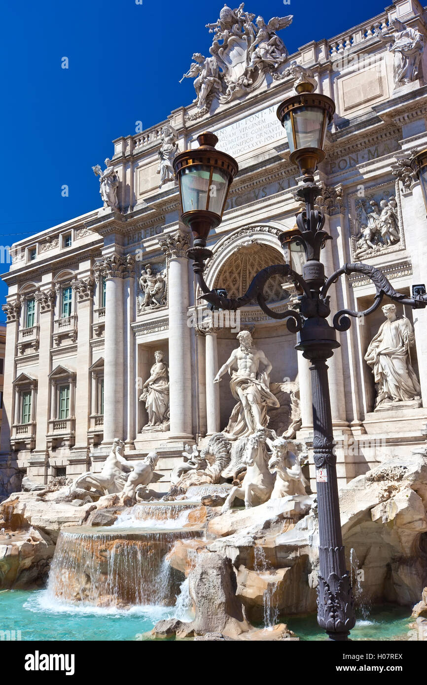 Fountain di Trevi Stock Photo Alamy