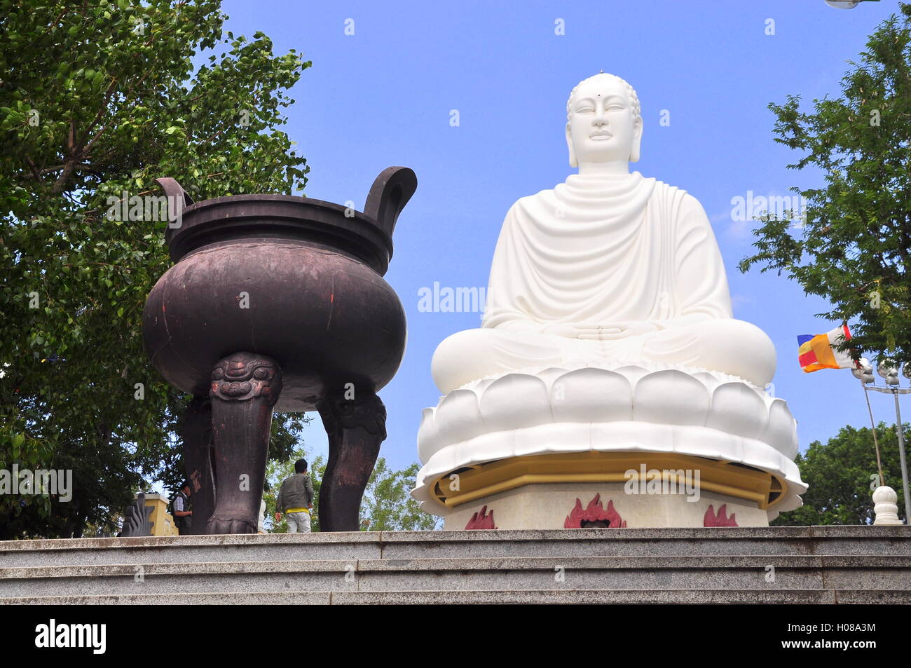 White big statue of Buddha Stock Photo Alamy