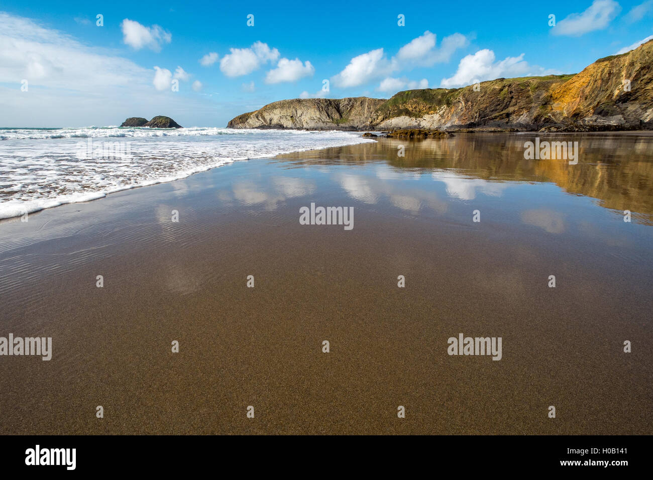 Sea barry island hi res stock photography and images Alamy