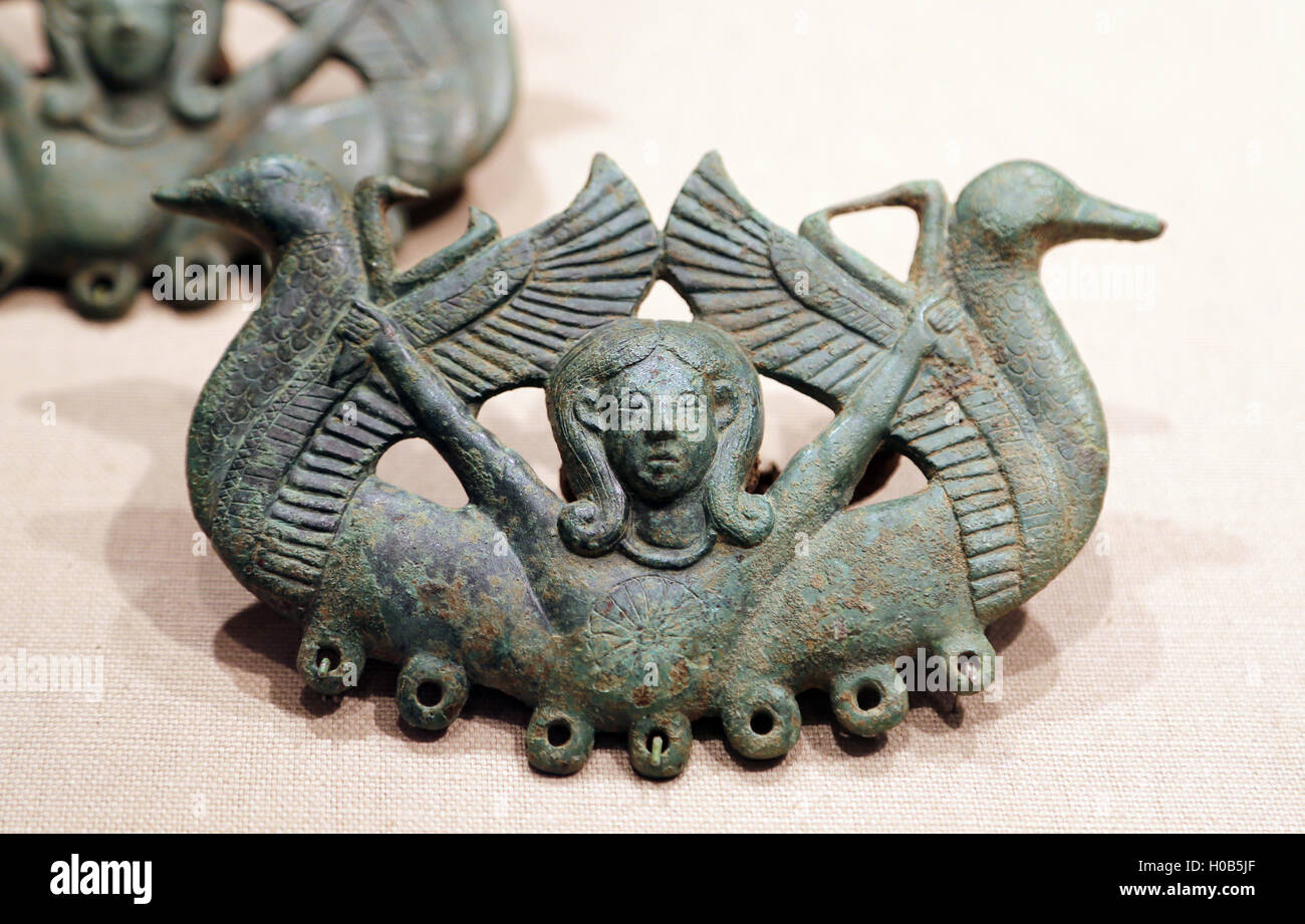 Phoenicians. Western Phoenicia. Attachement with the mistres of animals and waterbirds. Bronze. 7th-6th century B.C. Stock Photo