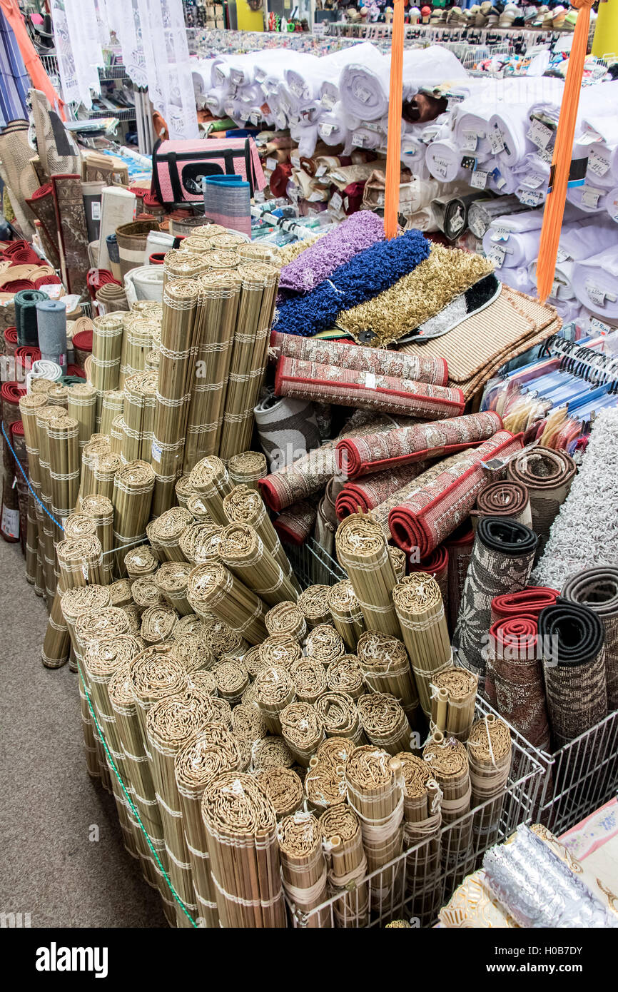 Supermarket textiles hi-res stock photography and images - Alamy