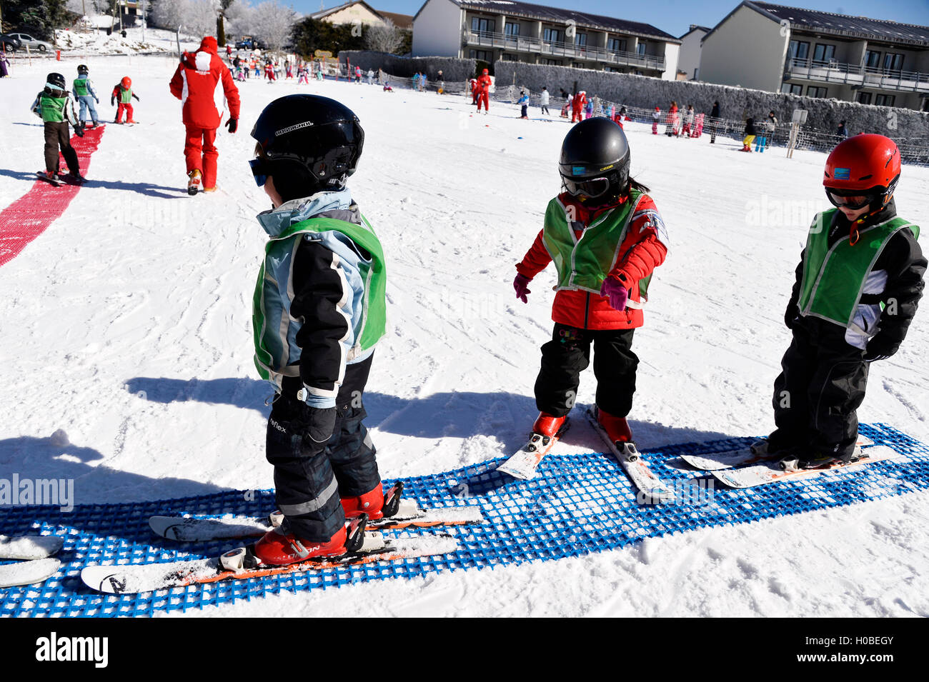 Ski in les Estables, Haute loire, France Stock Photo - Alamy