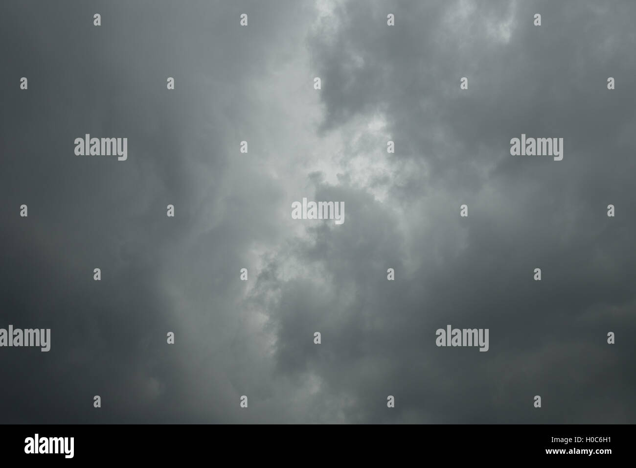 dark storm clouds before rain Stock Photo - Alamy