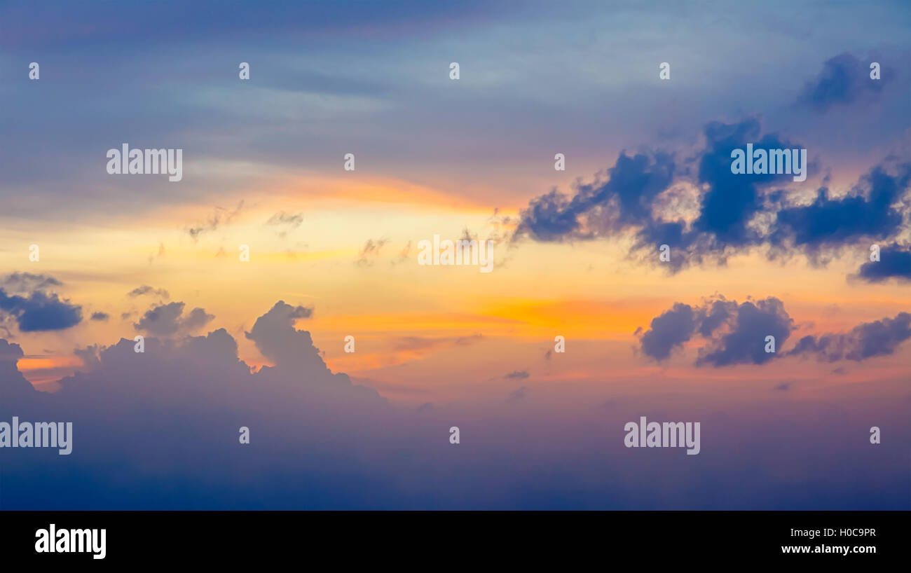 Sunset sky with dramatic clouds Stock Photo - Alamy