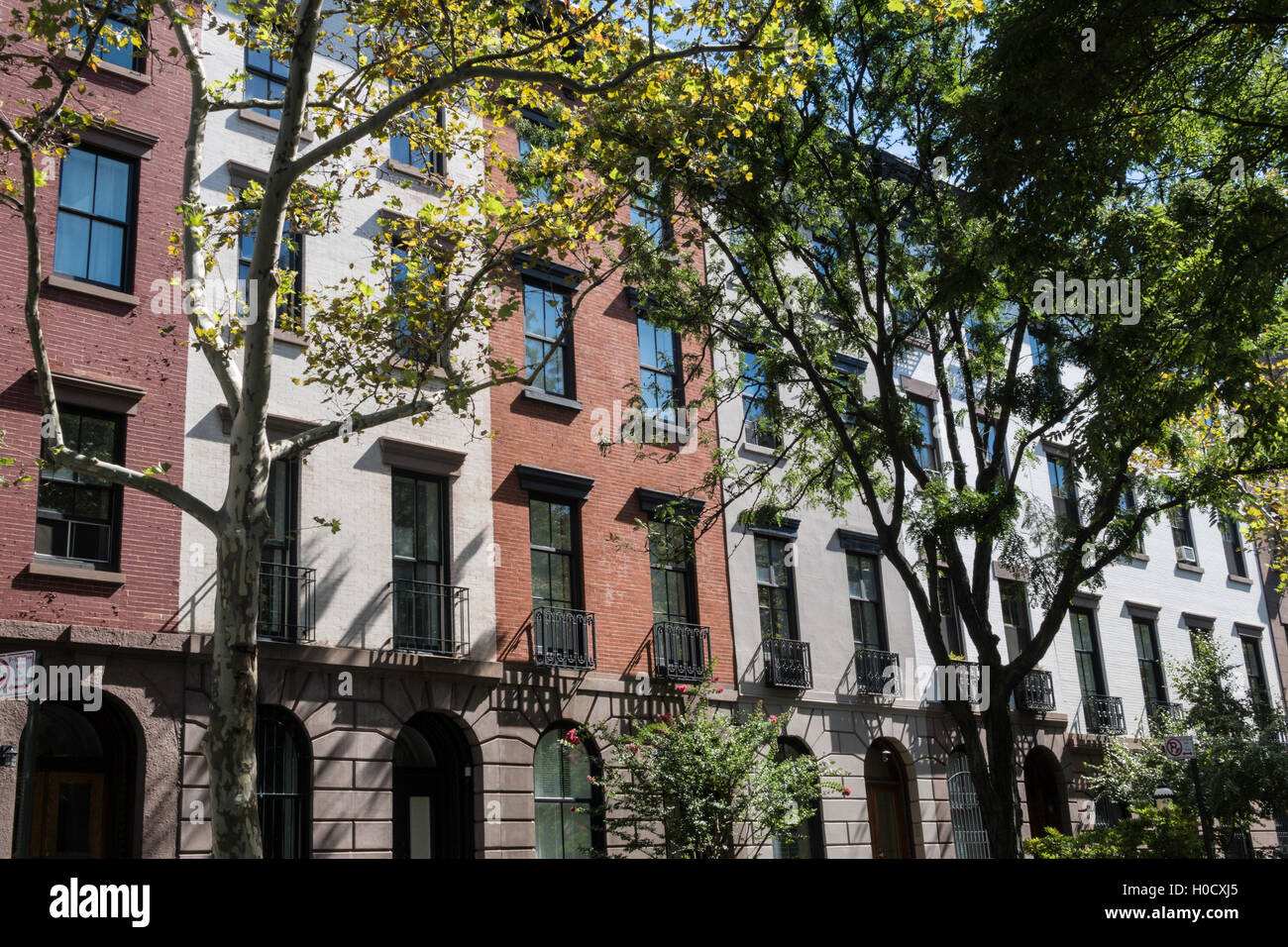 Residential neighborhood in Chelsea, NYC, USA Stock Photo Alamy