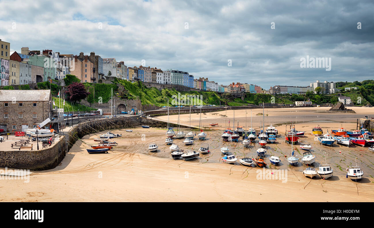 The pretty harbour at Tenby on the coast of Wales Stock Photo