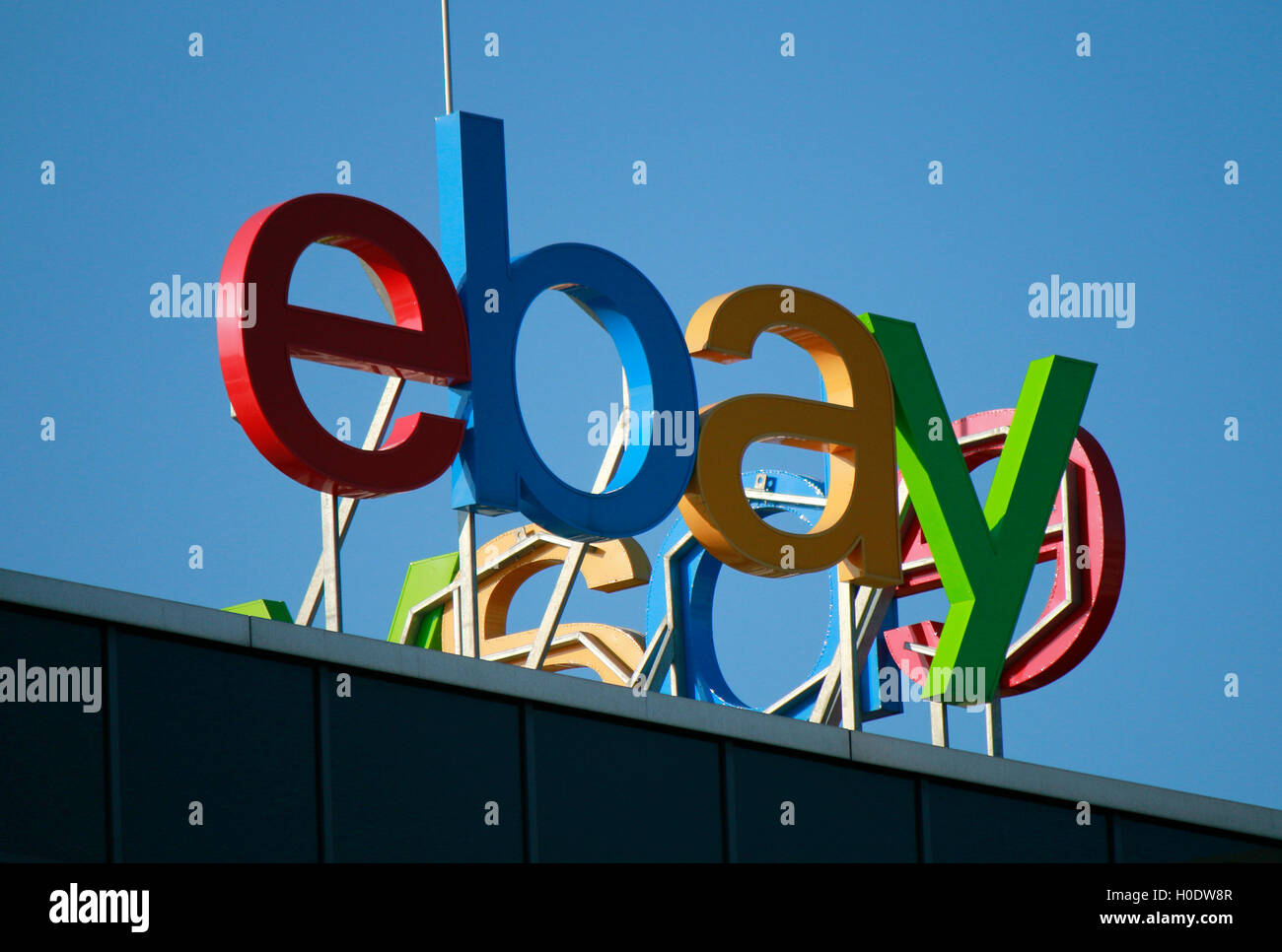 Logo der Marke 'EBay', Berlin. Stock Photo