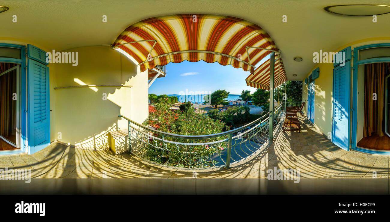 360 degree sphere panoramic hi-res stock photography and images - Alamy