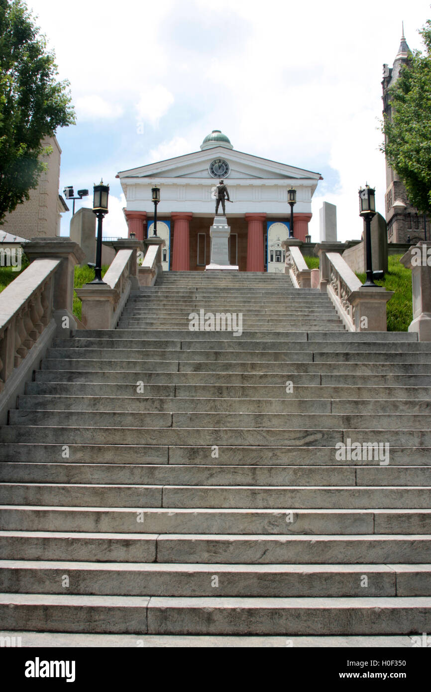 Lynchburg, Virginia, USA. Steps of the Monument Terrace leading to the Confederate Statue and Lynchburg Museum. Stock Photo