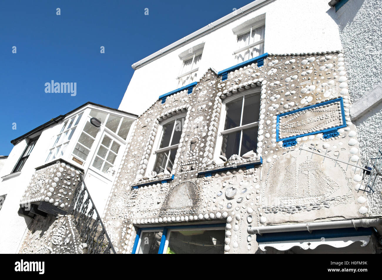 Sea shell cottage hires stock photography and images Alamy