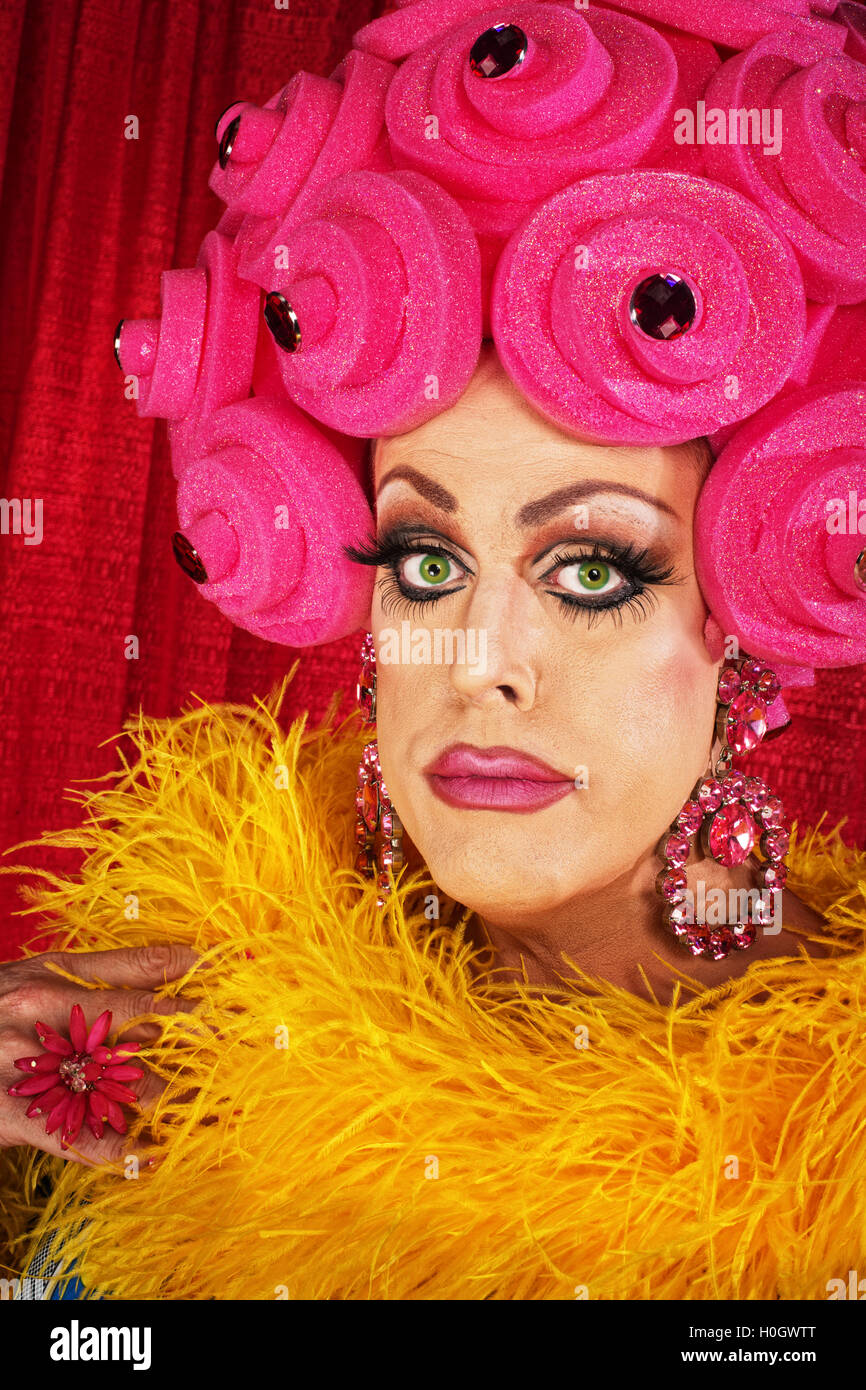 Man in Pink Foam Wig Stock Photo - Alamy